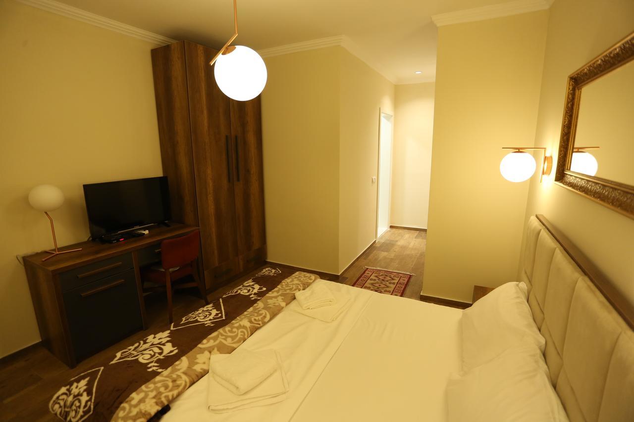 Saray Hotel プリズレン エクステリア 写真