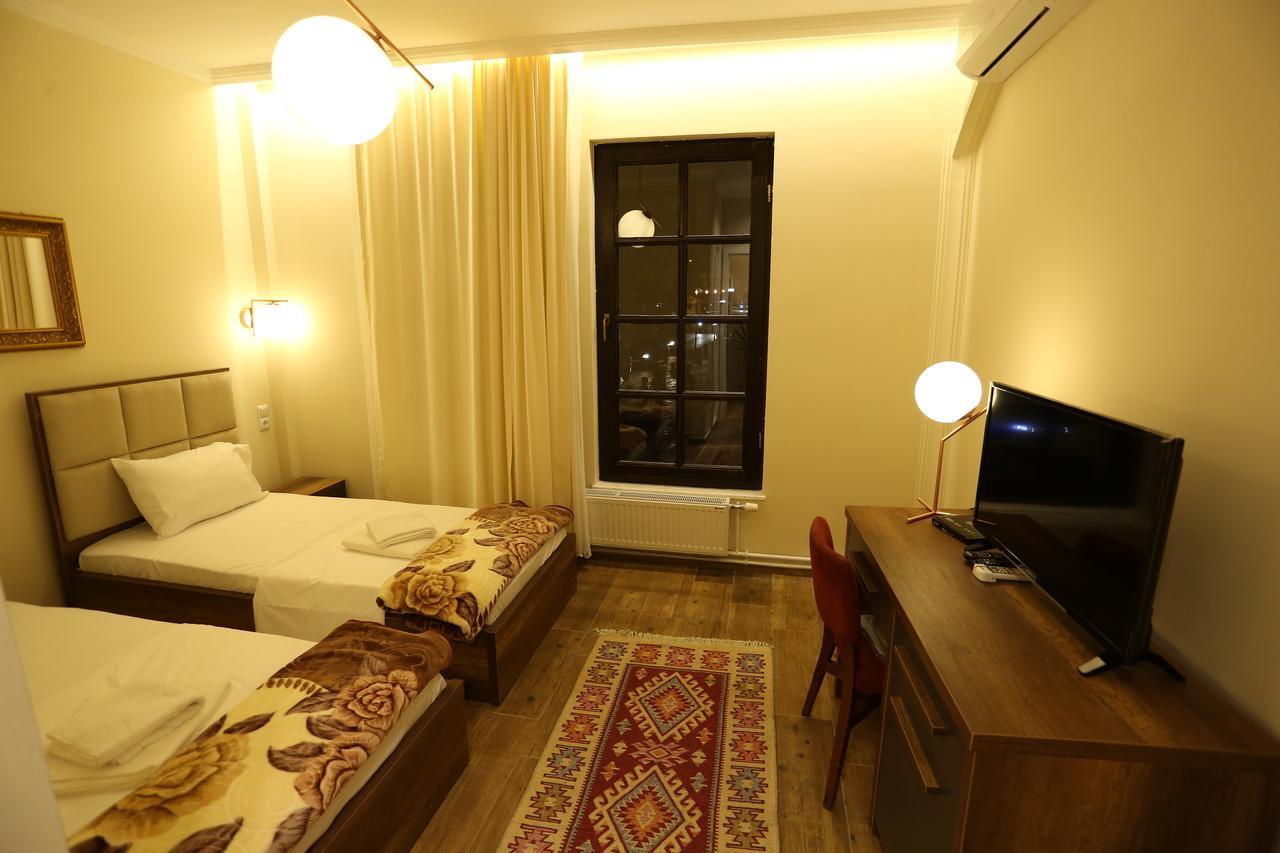 Saray Hotel プリズレン エクステリア 写真