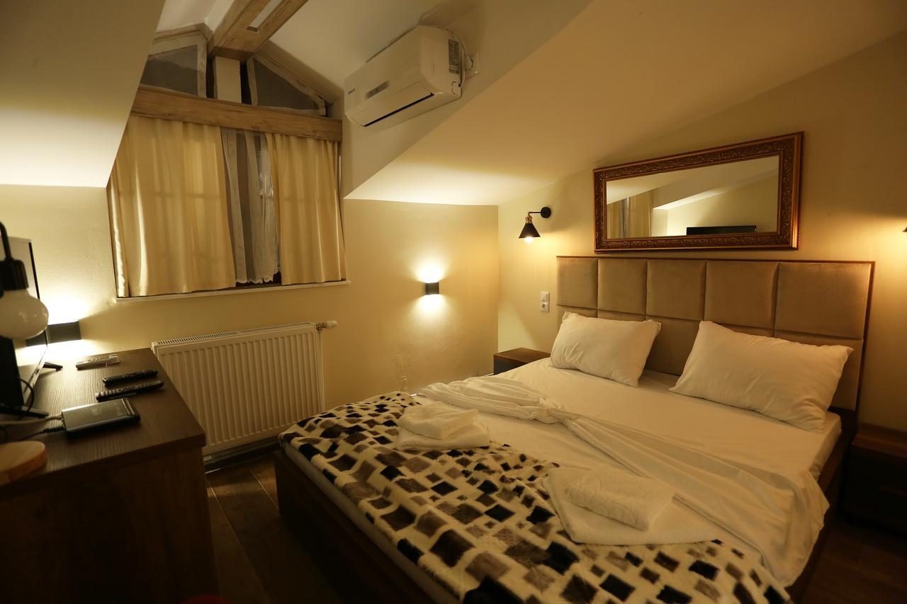 Saray Hotel プリズレン エクステリア 写真