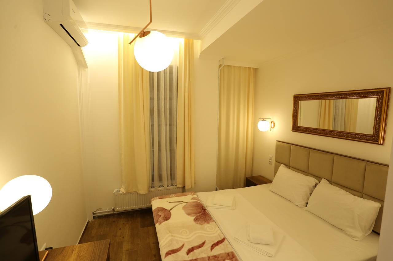 Saray Hotel プリズレン エクステリア 写真